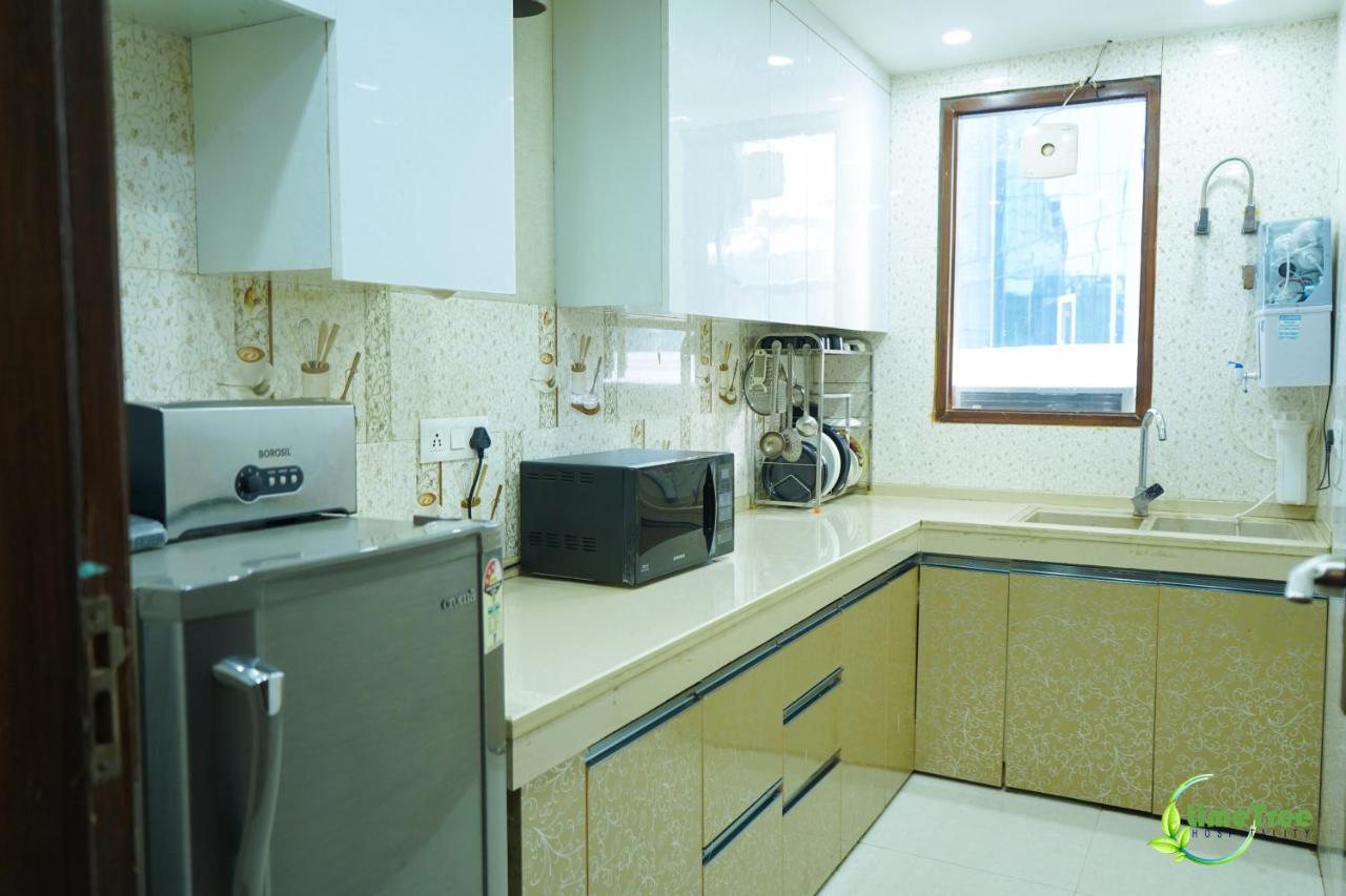 Lime Tree Hotel Near 32Nd Avenue Sector 29 Гургаон Екстериор снимка