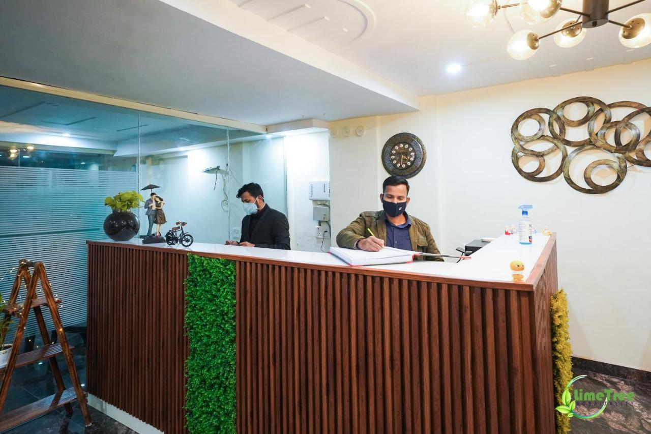 Lime Tree Hotel Near 32Nd Avenue Sector 29 Гургаон Екстериор снимка