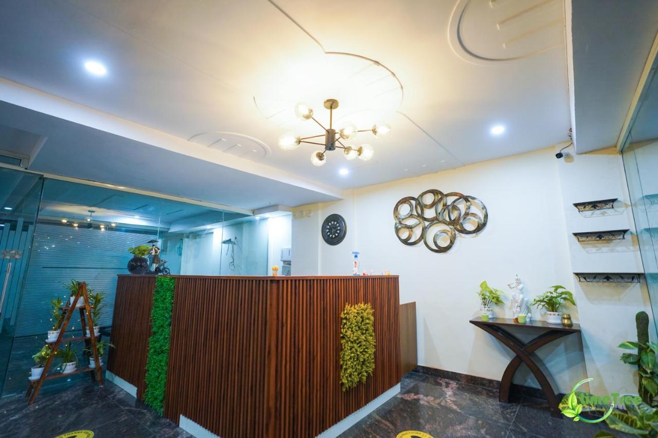 Lime Tree Hotel Near 32Nd Avenue Sector 29 Гургаон Екстериор снимка